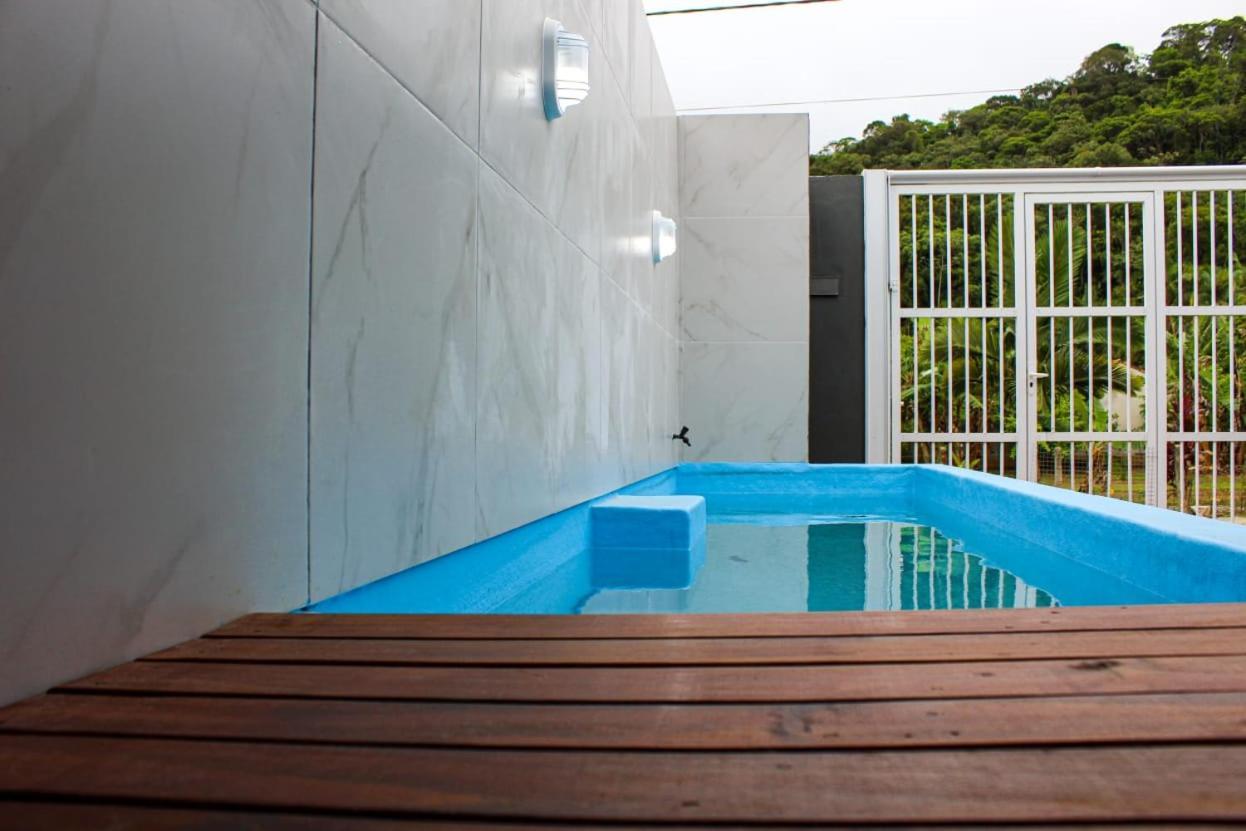 Villa AGATA - CASA INDIVIDUAL COM PISCINA, AR, WI-FI, ATÉ 16 PESSOAS BRUNO KLEMTZ - 10 x sem juros no cartao à Itapema Extérieur photo