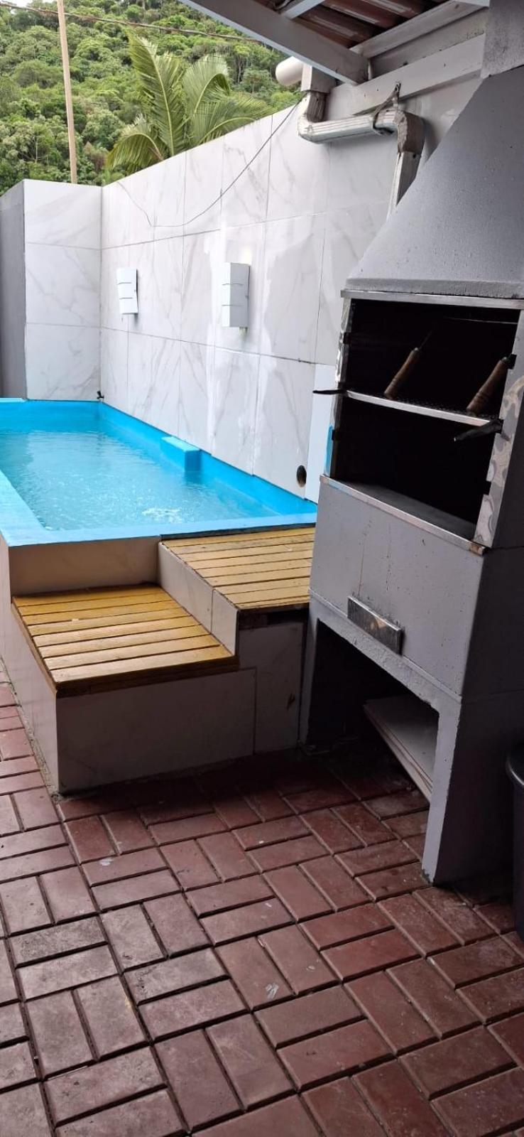 Villa AGATA - CASA INDIVIDUAL COM PISCINA, AR, WI-FI, ATÉ 16 PESSOAS BRUNO KLEMTZ - 10 x sem juros no cartao à Itapema Extérieur photo